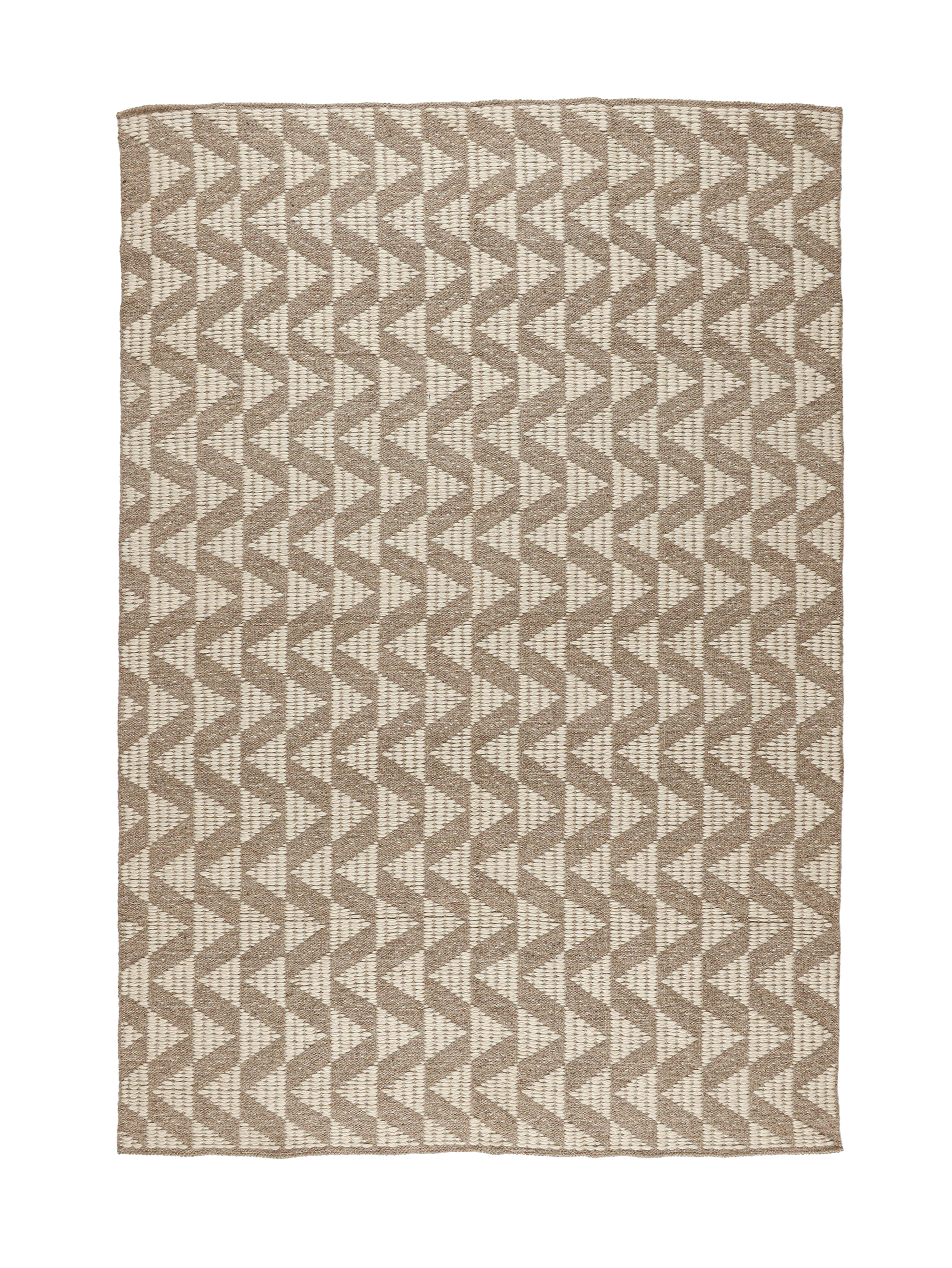 Beige Angle