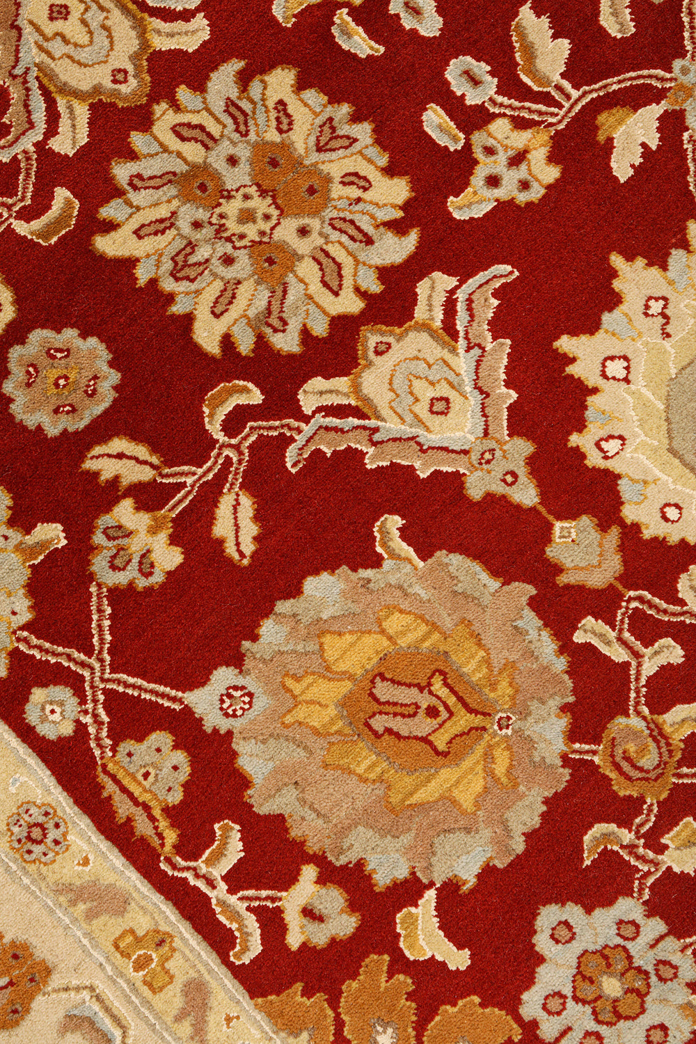 Royal  Medallion
