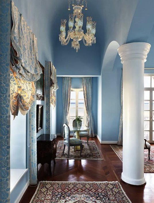 LA MAISON BLEU, GOUNA