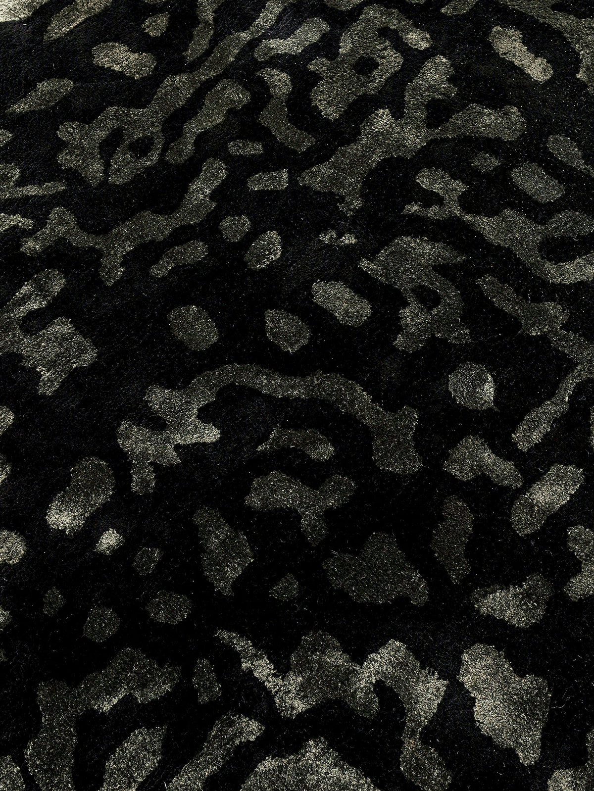 Onyx Veil - T031